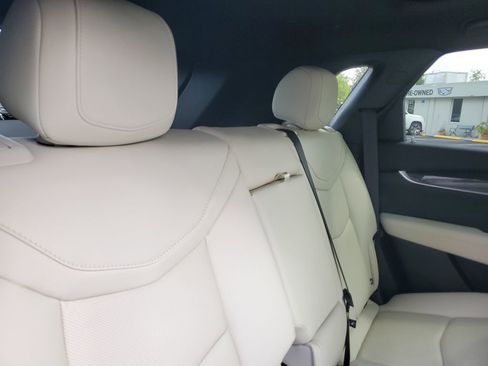Certified 2026 Cadillac XT5 Sportv AWD/4WD image 25