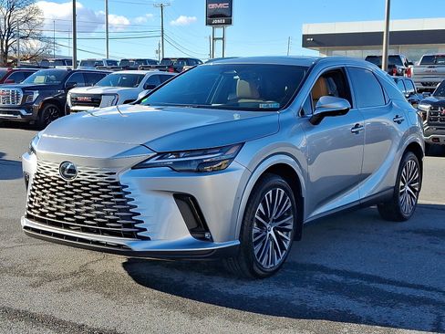 Used 2024 Lexus RX 350 Premium image 3