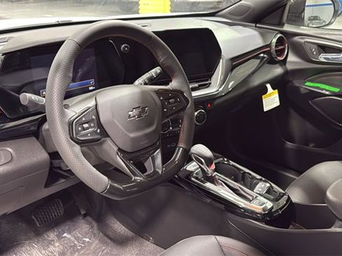 New 2026 Chevrolet Trax RS image 8