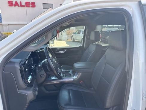 Used 2023 Chevrolet Silverado 1500 LTZ image 10