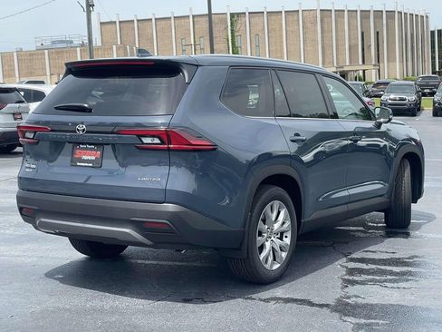 New 2026 Toyota Grand Highlander AWD image 3