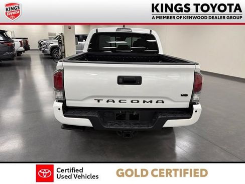 Certified 2023 Toyota Tacoma TRD Off-Road w/ Technology Package AWD/4WD image 9