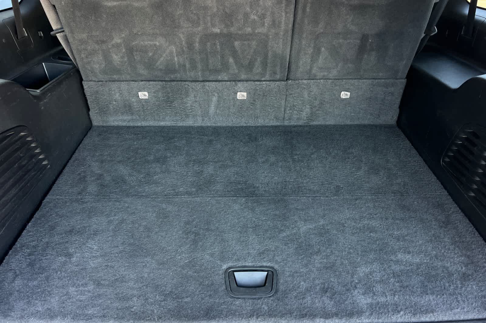 Used 2019 GMC Yukon XL SLT AWD/4WD image 19