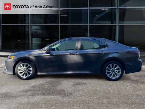 Certified 2023 Toyota Camry LE image 8