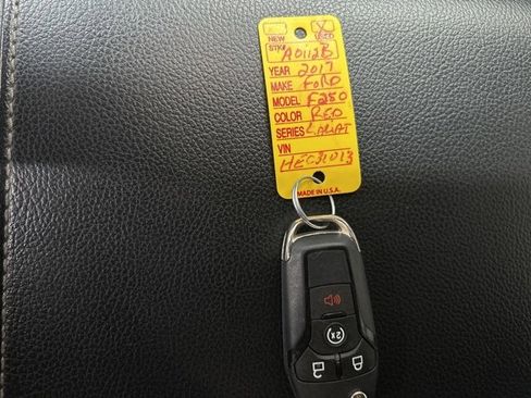 Used 2017 Ford F250 Lariat w/ Chrome Package image 17