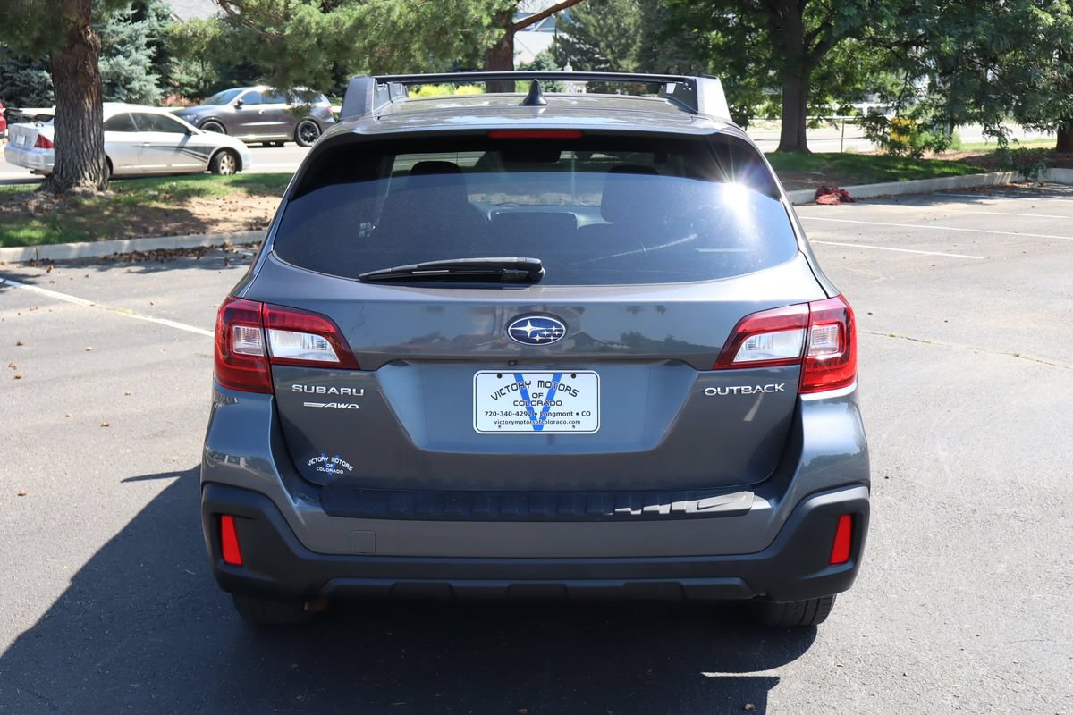 Used 2018 Subaru Outback 2.5i Premium AWD/4WD image 6
