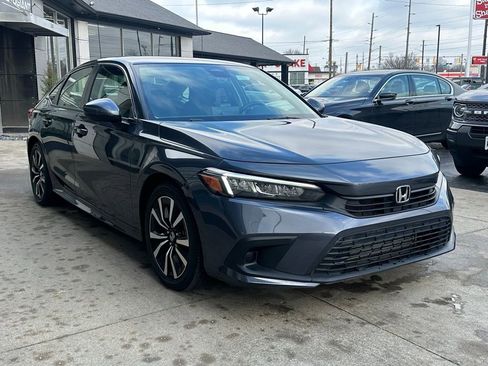 Used 2022 Honda Civic EX image 10