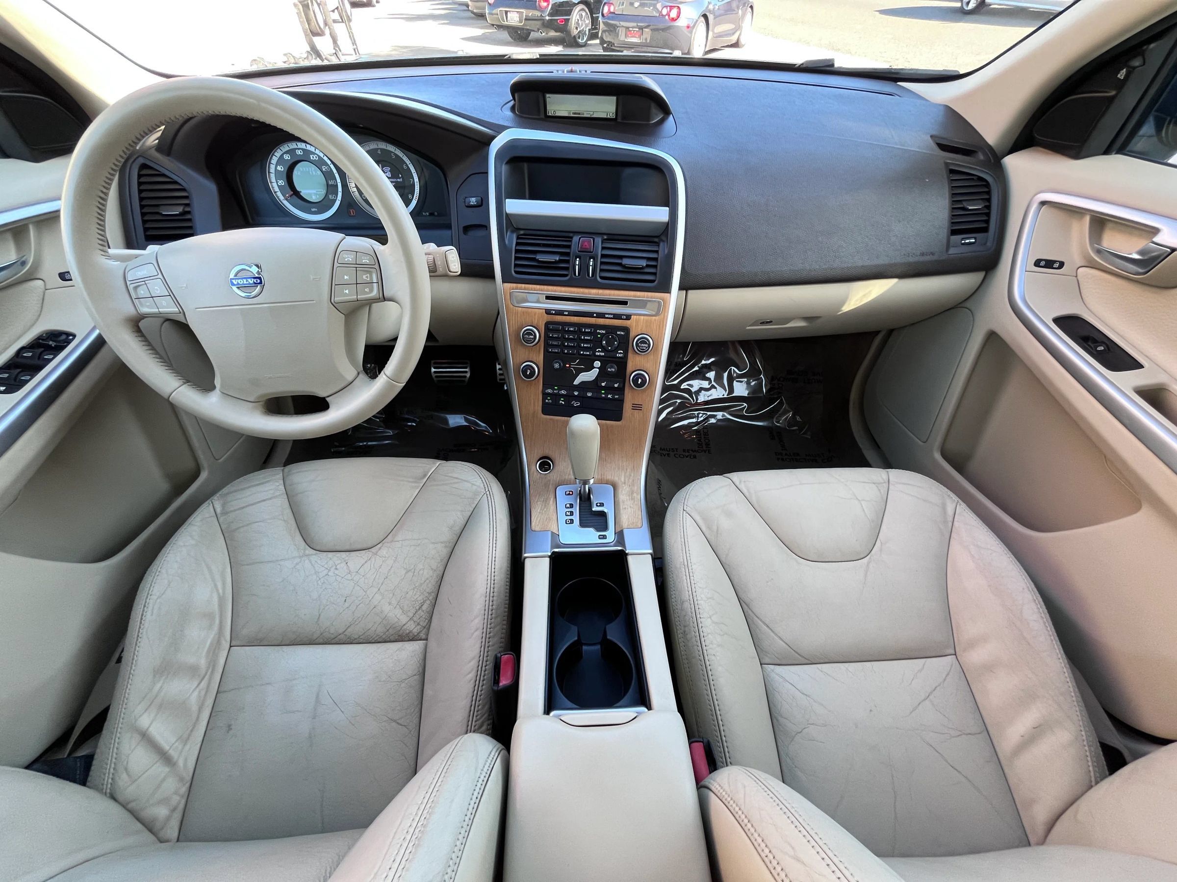 Used 2010 Volvo XC60 T6 AWD/4WD image 18