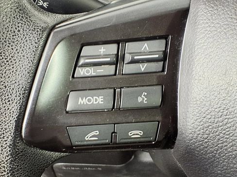 Used 2013 Subaru Impreza 2.0i AWD/4WD image 16