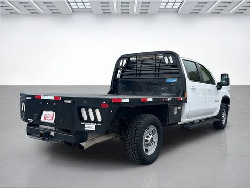 Used 2024 Chevrolet Silverado 2500 LT w/ Convenience Package AWD/4WD image 4