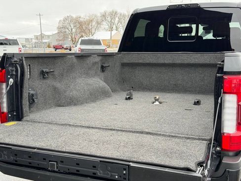 Used 2019 Ford F350 Platinum w/ Platinum Ultimate Package image 9