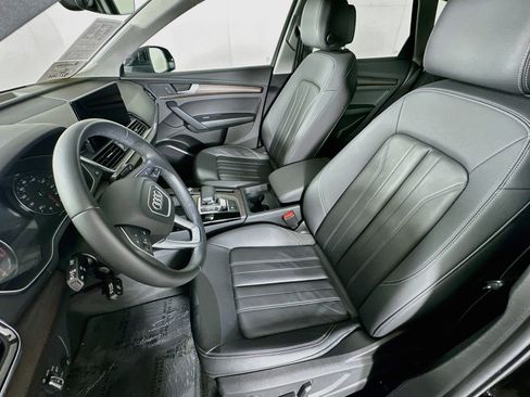 Used 2023 Audi Q5 2.0T Premium w/ Convenience Package AWD/4WD image 18