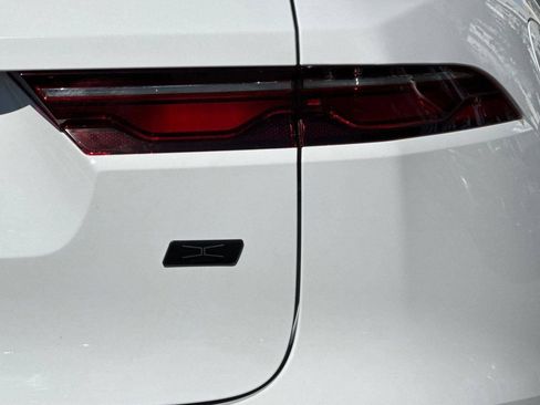 New 2026 Jaguar F-PACE R-Dynamic S AWD/4WD image 20