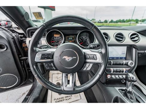 Used 2023 Ford Mustang Premium image 11