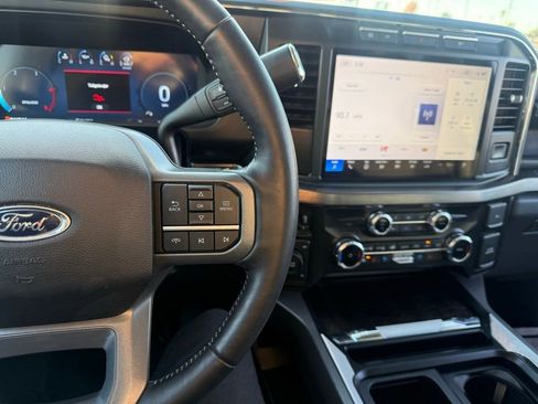Used 2024 Ford F250 Lariat image 8