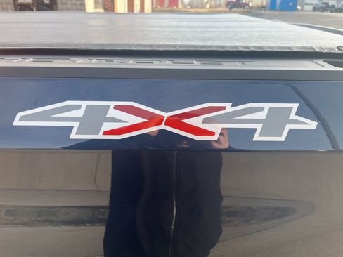 Used 2022 Chevrolet Silverado 1500 LTZ w/ LTZ Premium Package image 43