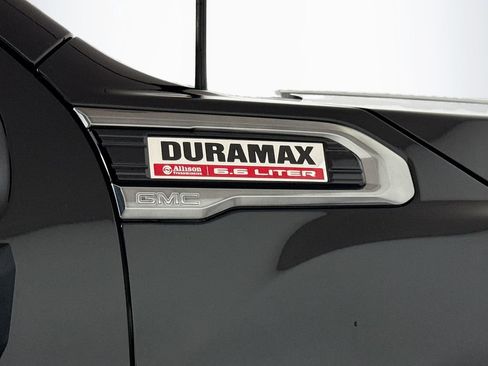 Used 2023 GMC Sierra 3500 AT4 w/ AT4 Premium Plus Package AWD/4WD image 11