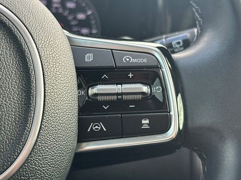 Used 2024 Kia Sorento EX w/ Panoramic Sunroof Package AWD/4WD image 38