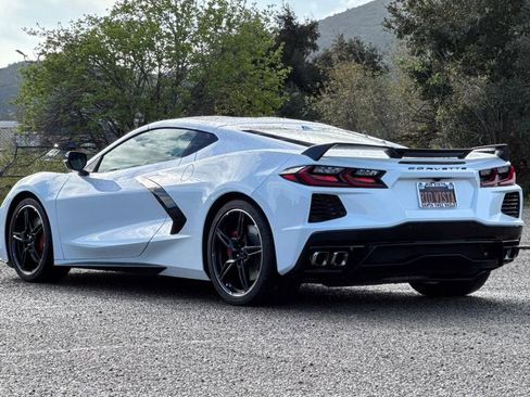 Certified 2021 Chevrolet Corvette Stingray Premium Cpe w/ Z51 Performance Package image 6