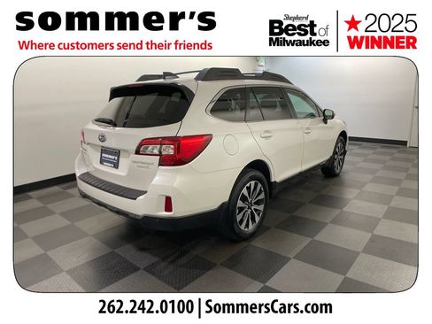 Used 2017 Subaru Outback 2.5i Limited AWD/4WD image 5