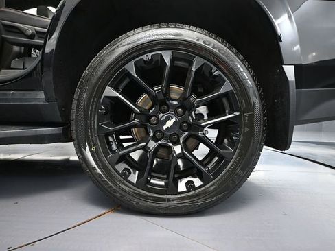 Used 2022 Chevrolet Tahoe RST w/ Luxury Package image 16