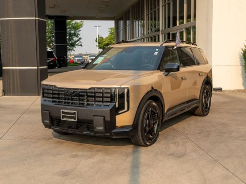 Used 2027 Kia Telluride EX X-Line w/ Towing Package AWD/4WD image 3