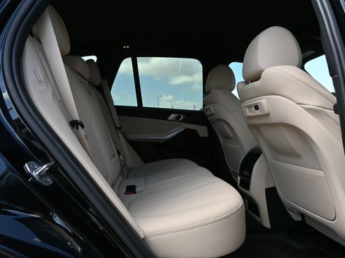 Used 2020 BMW X5 sDrive40i w/ Convenience Package RWD image 25