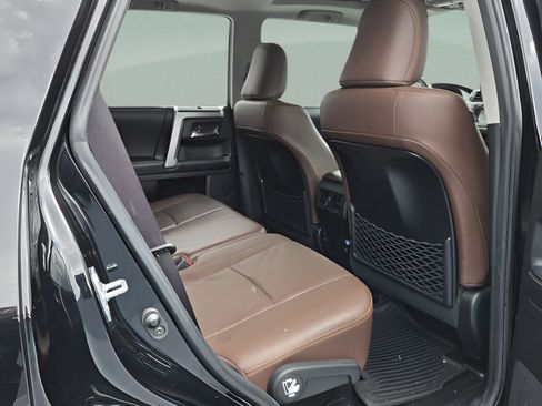 Used 2019 Toyota 4Runner Limited RWD image 13