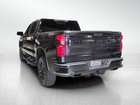 Used 2020 Chevrolet Silverado 1500 LT Trail Boss w/ Midnight Edition image 5