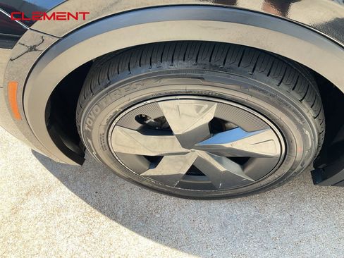 Used 2024 Toyota Prius LE image 6