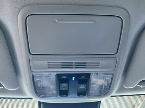 New 2026 Honda Odyssey EX-L image 18