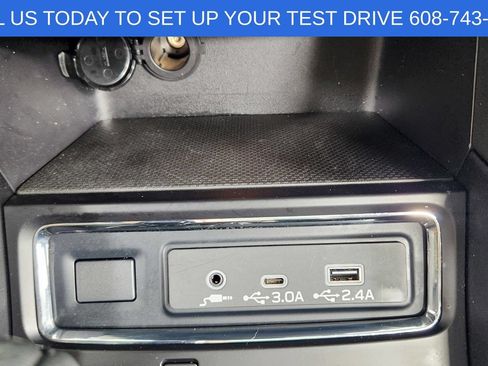 Used 2025 Subaru Ascent Onyx Edition AWD/4WD image 34