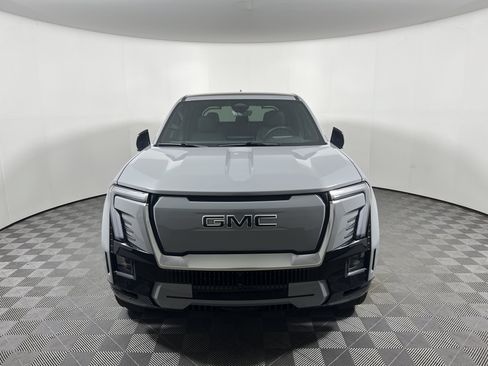Used 2025 GMC Sierra EV Denali AWD/4WD image 8