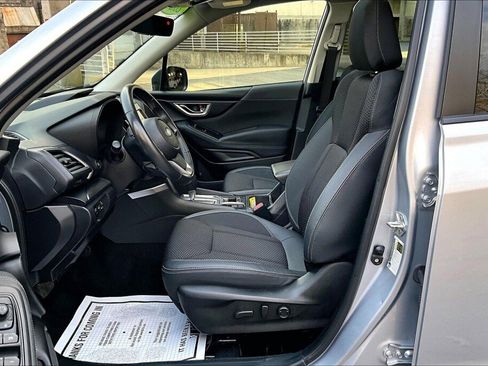 Certified 2023 Subaru Forester Premium image 15