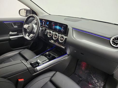 Used 2021 Mercedes-Benz GLA 35 AMG 4MATIC image 21