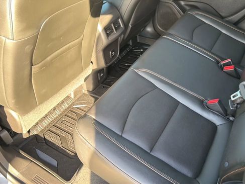 Used 2018 GMC Terrain SLT w/ Preferred Package AWD/4WD image 41