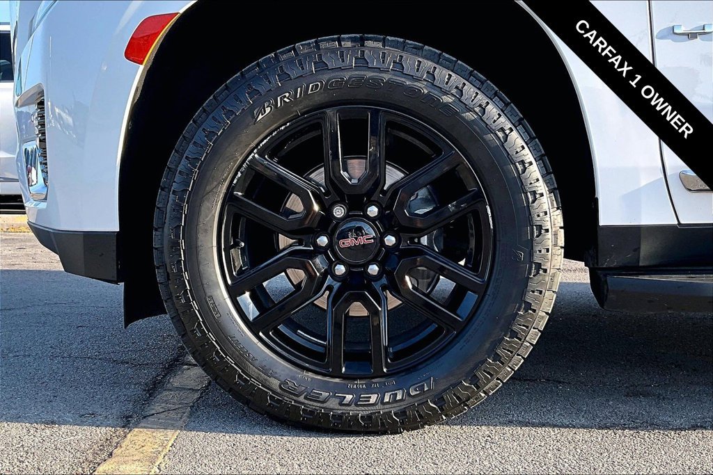 Used 2023 GMC Yukon XL SLT AWD/4WD image 33