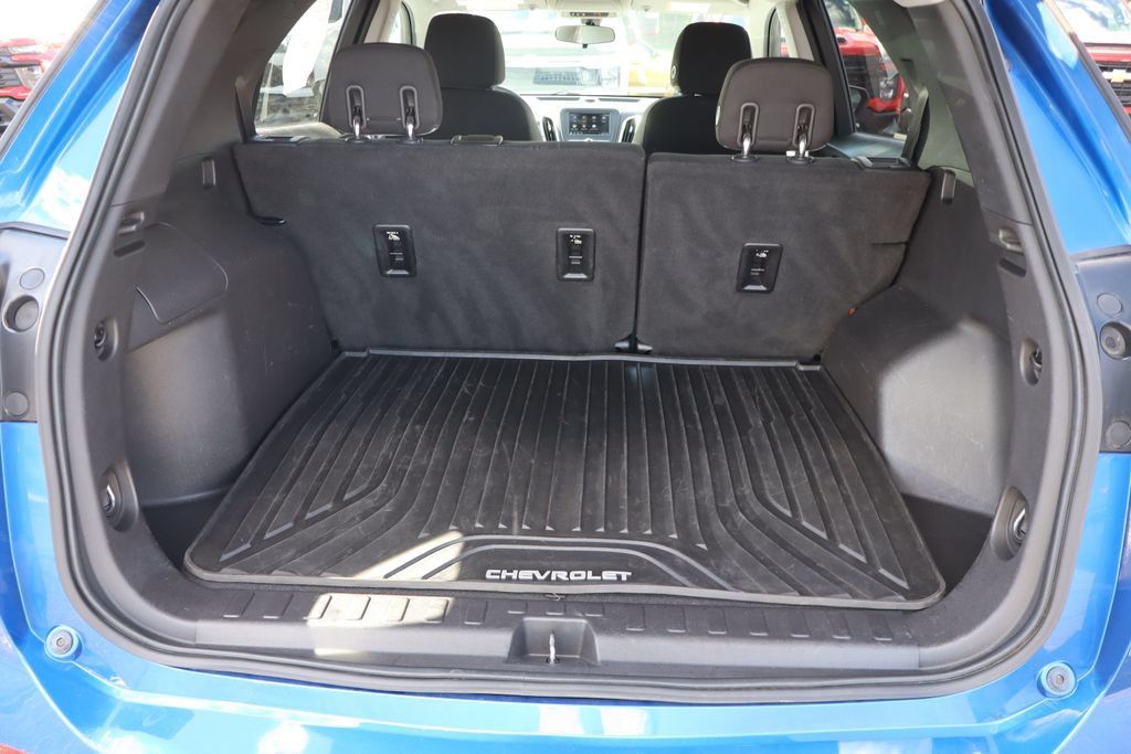 Used 2019 Chevrolet Equinox LS w/ LS Convenience Package AWD/4WD image 22