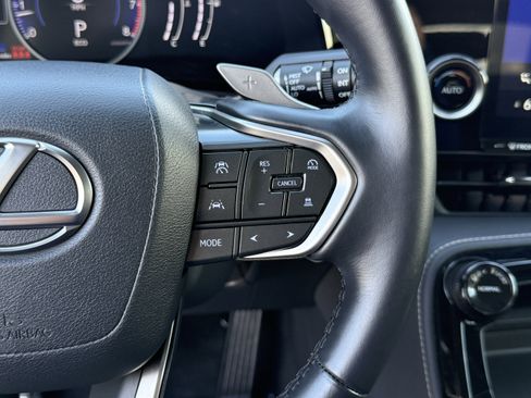 Certified 2025 Lexus NX 250 250 Premium image 23