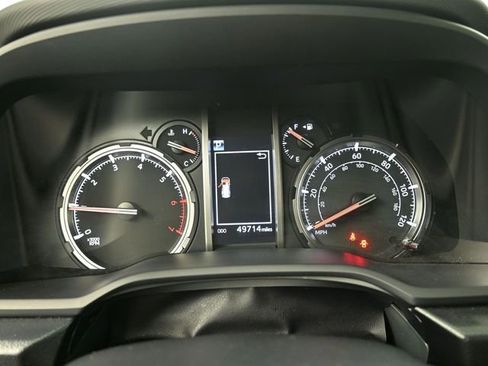 Used 2024 Toyota 4Runner TRD Off-Road Premium image 10