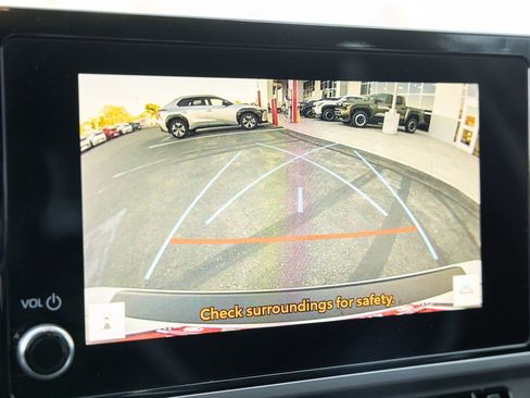 Certified 2025 Toyota Camry SE w/ Convenience Package image 20