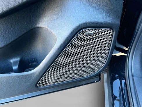 New 2026 Mitsubishi Outlander ES image 22