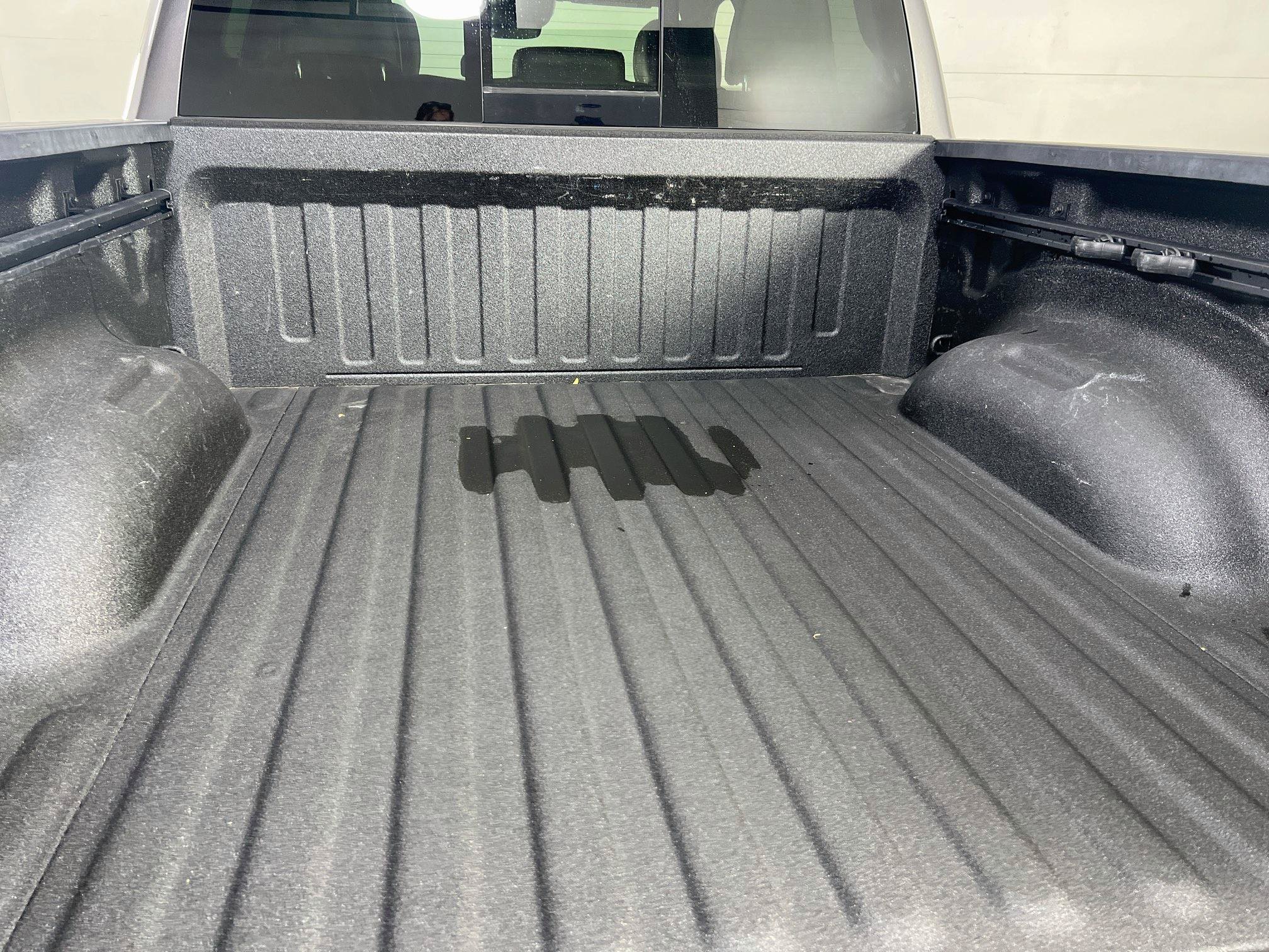 Used 2023 RAM 1500 Laramie AWD/4WD image 26