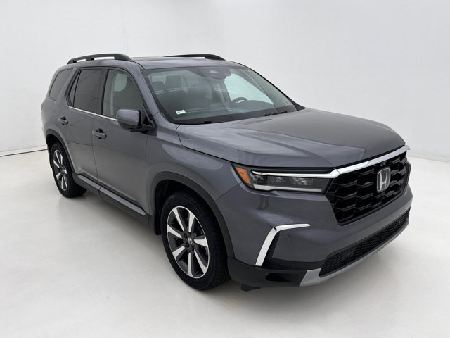 Used 2023 Honda Pilot Elite image 2