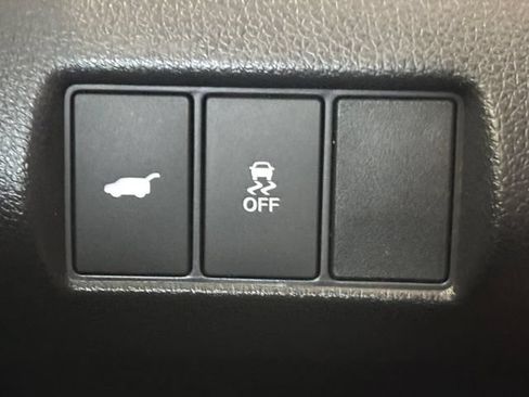 Used 2025 Honda Pilot Touring image 36