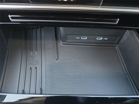 New 2026 Volkswagen Atlas Cross Sport SE FWD image 20