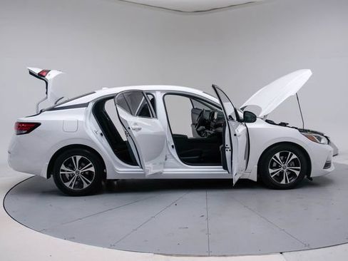 Used 2020 Nissan Sentra SV FWD image 14