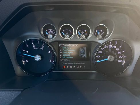 Used 2016 Ford F350 Lariat w/ Chrome Package image 6