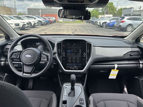 Used 2025 Subaru Crosstrek 2.0i Premium AWD/4WD image 9