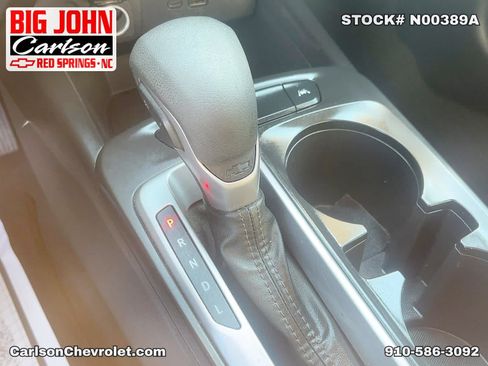 Used 2024 Chevrolet Trax LS w/ LS Convenience Package FWD image 21